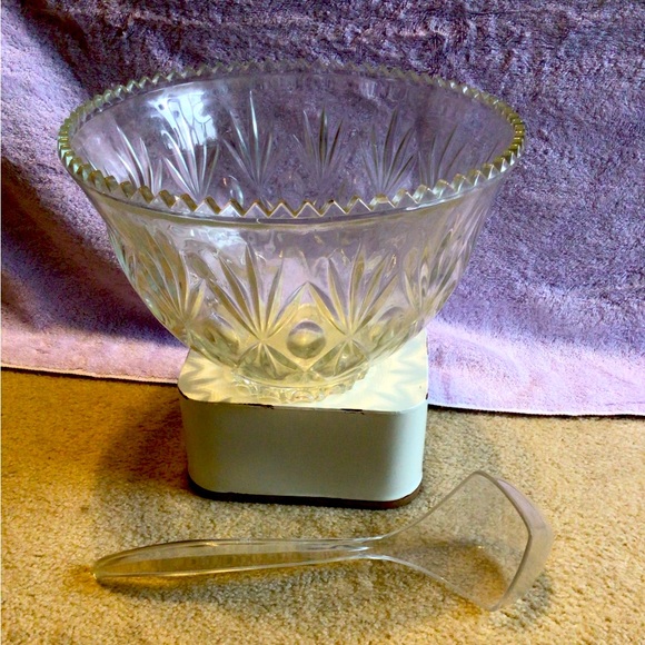 Dining Vintage Glass Punch Bowl 115 X 7 Deep With Plastic Ladle